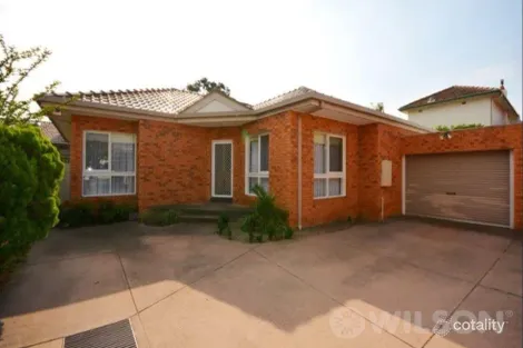 2/367 Kooyong Rd, Elsternwick, VIC 3185