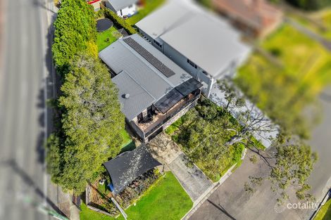 Property photo of 32 Orana Street Green Point NSW 2251