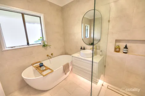 Property photo of 51A Morrisset Street Bathurst NSW 2795