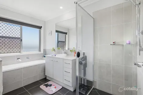 Property photo of 57 College Drive Flagstone QLD 4280