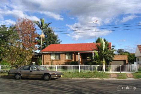 27 Mcilvenie St, Canley Heights, NSW 2166