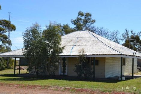 3 Strang St, Tammin, WA 6409