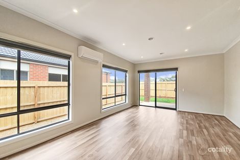 Property photo of 8 Miramar Drive Armstrong Creek VIC 3217