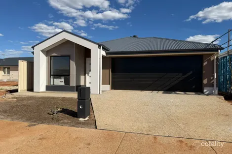 5 Elias Cct, Munno Para West, SA 5115