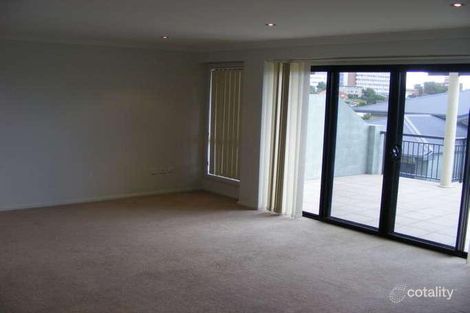 Property photo of 4/9 McKenzie Avenue Wollongong NSW 2500
