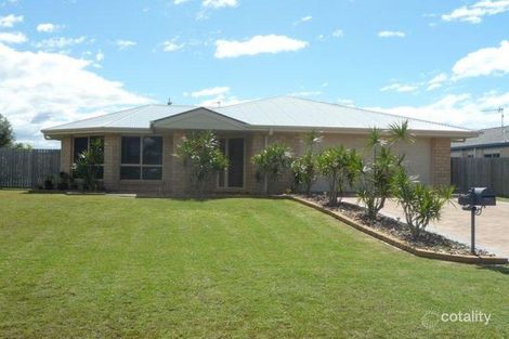50 Harrison Cct, Urangan, QLD 4655