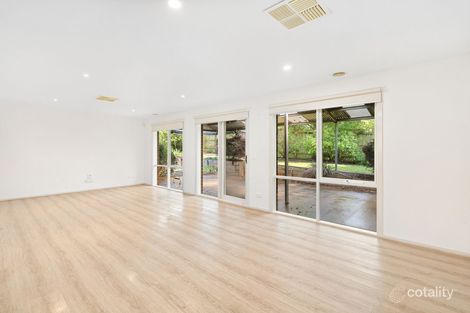 Property photo of 55 Robb Drive Romsey VIC 3434