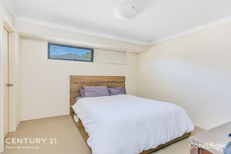 Property photo of 16 Wardle Court Piara Waters WA 6112