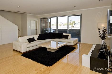 Property photo of 8/2 Braid Street Perth WA 6000