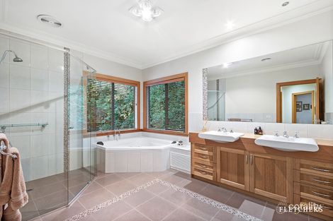 Property photo of 5 Seabreeze Avenue Ferny Creek VIC 3786