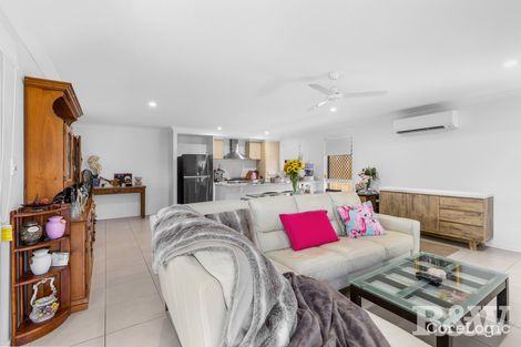 Property photo of 35 Meerkat Crescent Dakabin QLD 4503