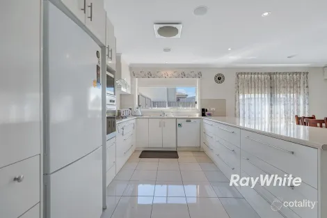 Property photo of 18 Lynch Drive Echuca VIC 3564