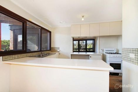 Property photo of 32 Brentwood Drive Wantirna VIC 3152