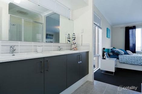 Property photo of 27 Paymaster Way Alkimos WA 6038