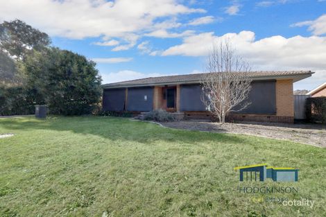 Property photo of 32 Severne Crescent Kambah ACT 2902