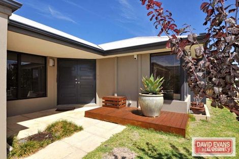 Property photo of 32 Champaigne Drive Tapping WA 6065