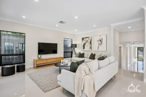 Property photo of 4 York Drive Flagstaff Hill SA 5159