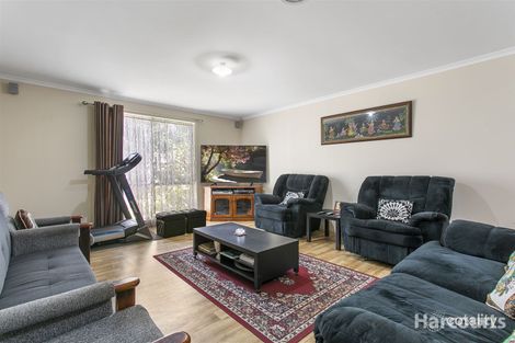 Property photo of 8 Aylesbury Court Hampton Park VIC 3976