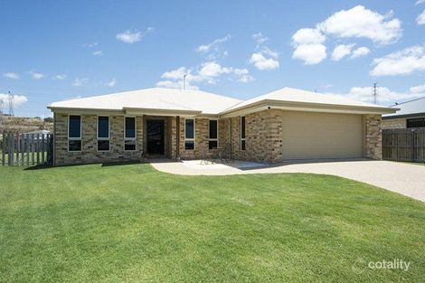 35 Woodland Ct, Kirkwood, QLD 4680