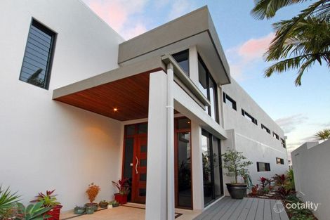 Property photo of 27A Aldinga Place Mooloolaba QLD 4557