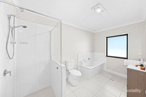 Property photo of 2/14 Bainbridge Street Ormiston QLD 4160