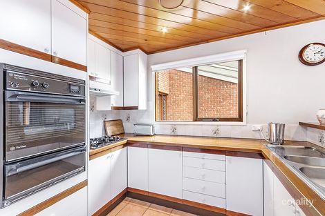 Property photo of 8 Ingpen Court Warrnambool VIC 3280