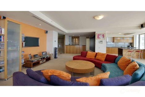 Property photo of 7/5-9 Broadbeach Boulevard Broadbeach QLD 4218