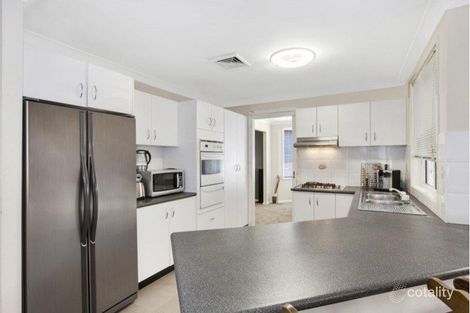 Property photo of 10 Gibson Close Kanwal NSW 2259
