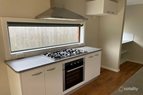 Property photo of 6 Eaton Place Paynesville VIC 3880