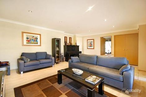 Property photo of 10 Packenham Place Mount Annan NSW 2567