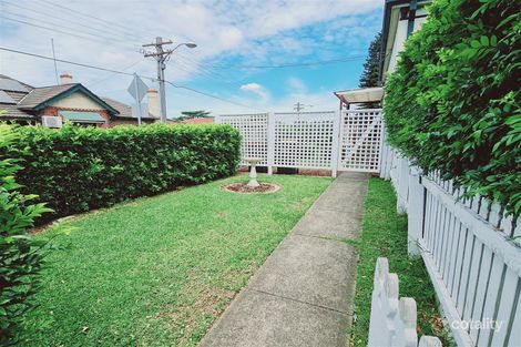 Property photo of 2/9 Queen Street Ashfield NSW 2131