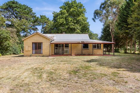 261 Knox Rd, Romsey, VIC 3434