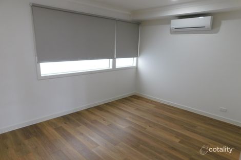 Property photo of 7/11 Riverside Drive South Morang VIC 3752