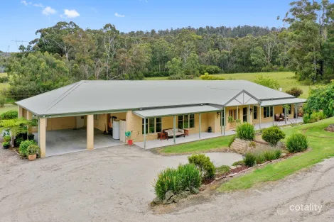 355 Forest Rd, Labertouche, VIC 3816