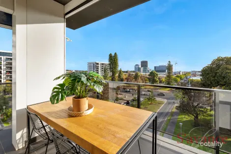 Property photo of 401/36 Hurtle Square Adelaide SA 5000