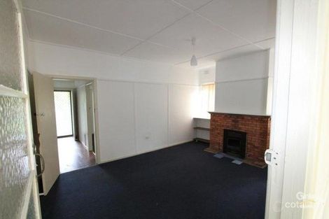 Property photo of 5 Waratah Crescent Macquarie Fields NSW 2564