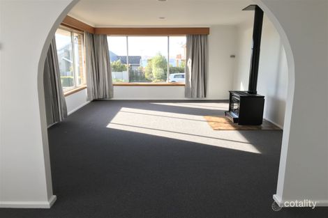 Property photo of 75 Lipscombe Avenue Sandy Bay TAS 7005