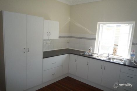 Property photo of 31 Park Road Yeronga QLD 4104