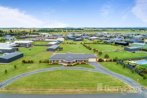 Property photo of 39 Windermere Way Cardigan Village VIC 3352