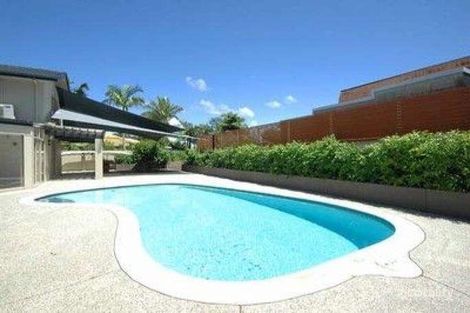 Property photo of 1 Coobowie Street Broadbeach Waters QLD 4218