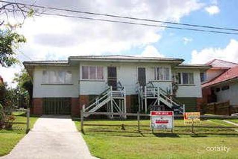 110 Waverley Rd, Camp Hill, QLD 4152