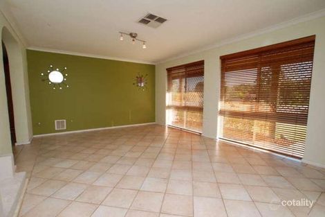 Property photo of 18 Pembury Crescent Ferndale WA 6148