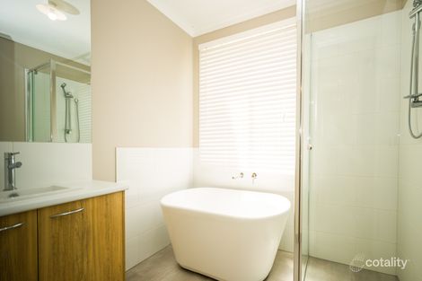 Property photo of 46 Maker Parade Echuca VIC 3564