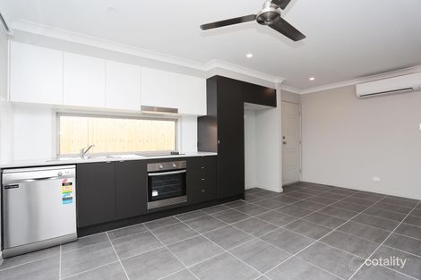 Property photo of 2/4 Reaside Road Walloon QLD 4306