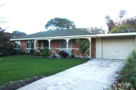 49 Ahern Rd, Pakenham, VIC 3810