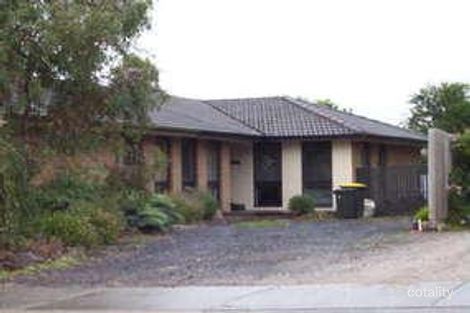 Property photo of 23 Alexander Crescent Frankston VIC 3199