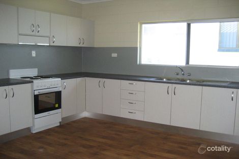 Property photo of 31 Taylor Street Tully Heads QLD 4854