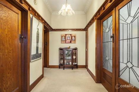 Property photo of 1 Gordon Street Mont Albert VIC 3127