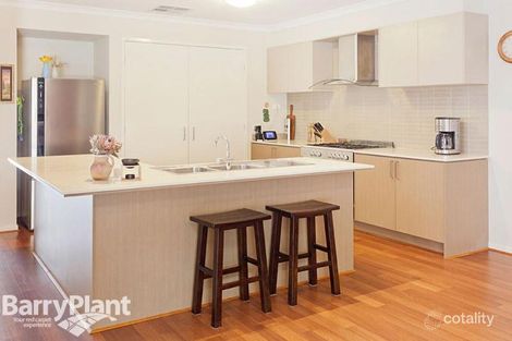 Property photo of 8 Tarango Drive Point Cook VIC 3030