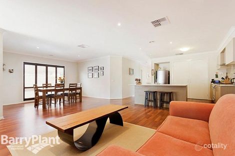 Property photo of 8 Tarango Drive Point Cook VIC 3030